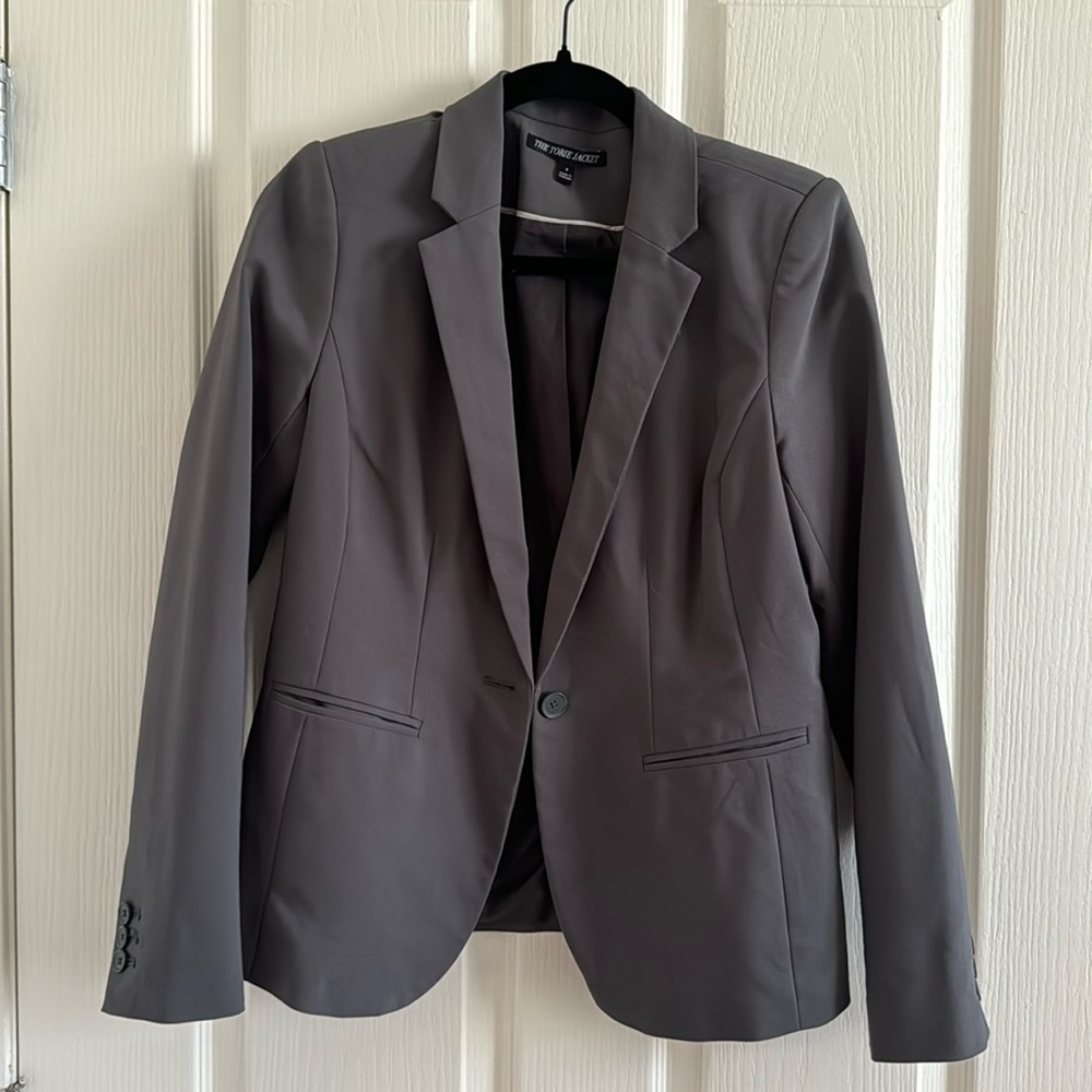 Gray Grey women’s suit jacket The Torie Jacket Size 6 for office official